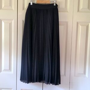 Quince Black Pleated Midi Skirt